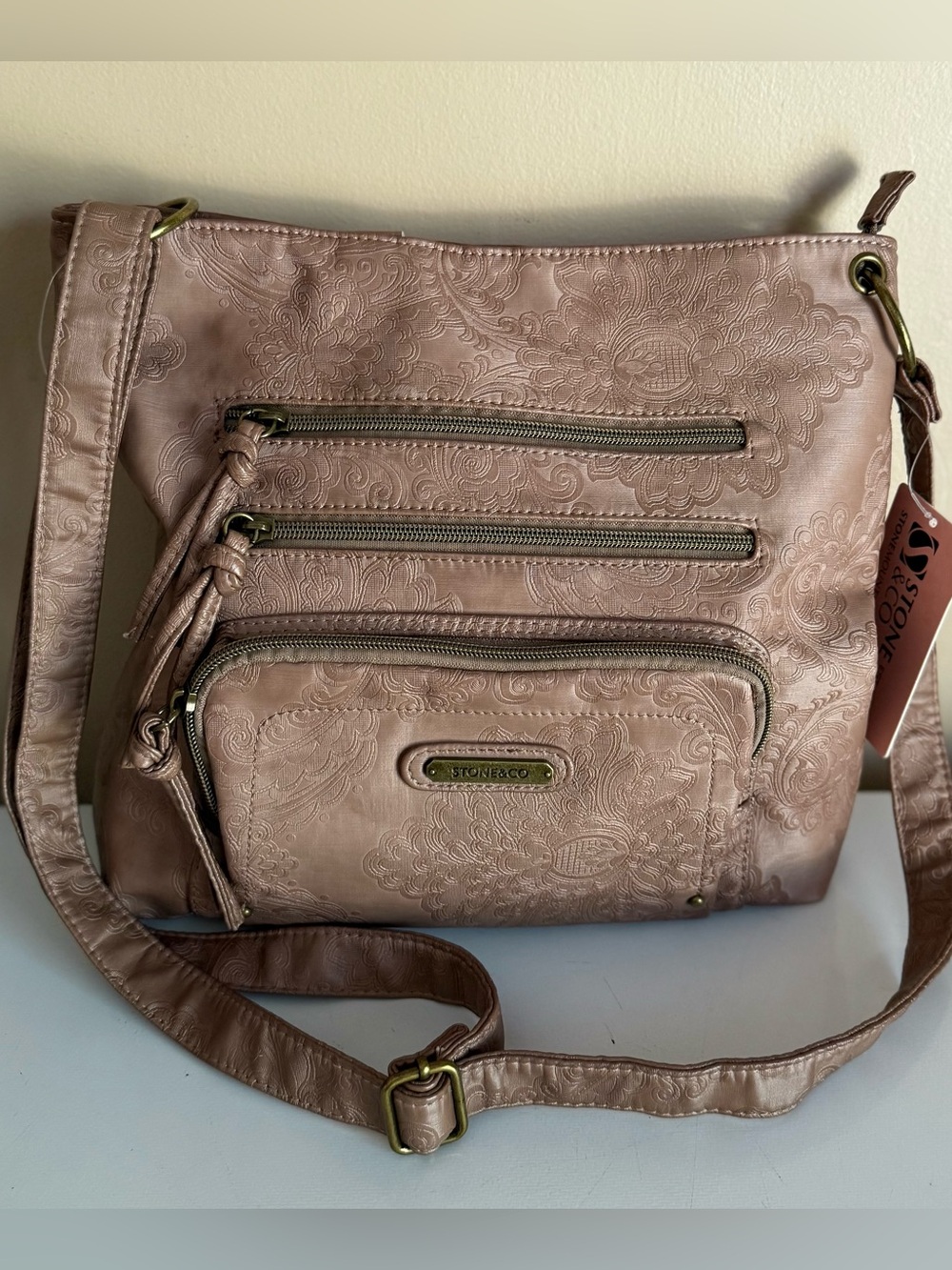STONE & CO EMBOSSED SMOKEY MOUNTAIN BUCKET SHOULDER/CROSSBODY BAG NWT